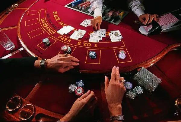 Sertifikasi keamanan dan enkripsi data hobi4d